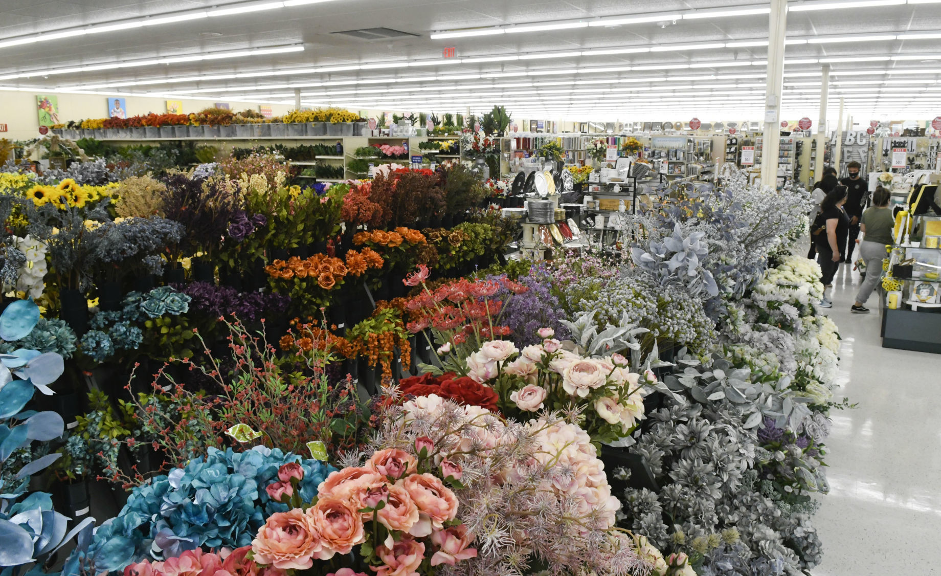 062320 Hobby Lobby 13.jpg